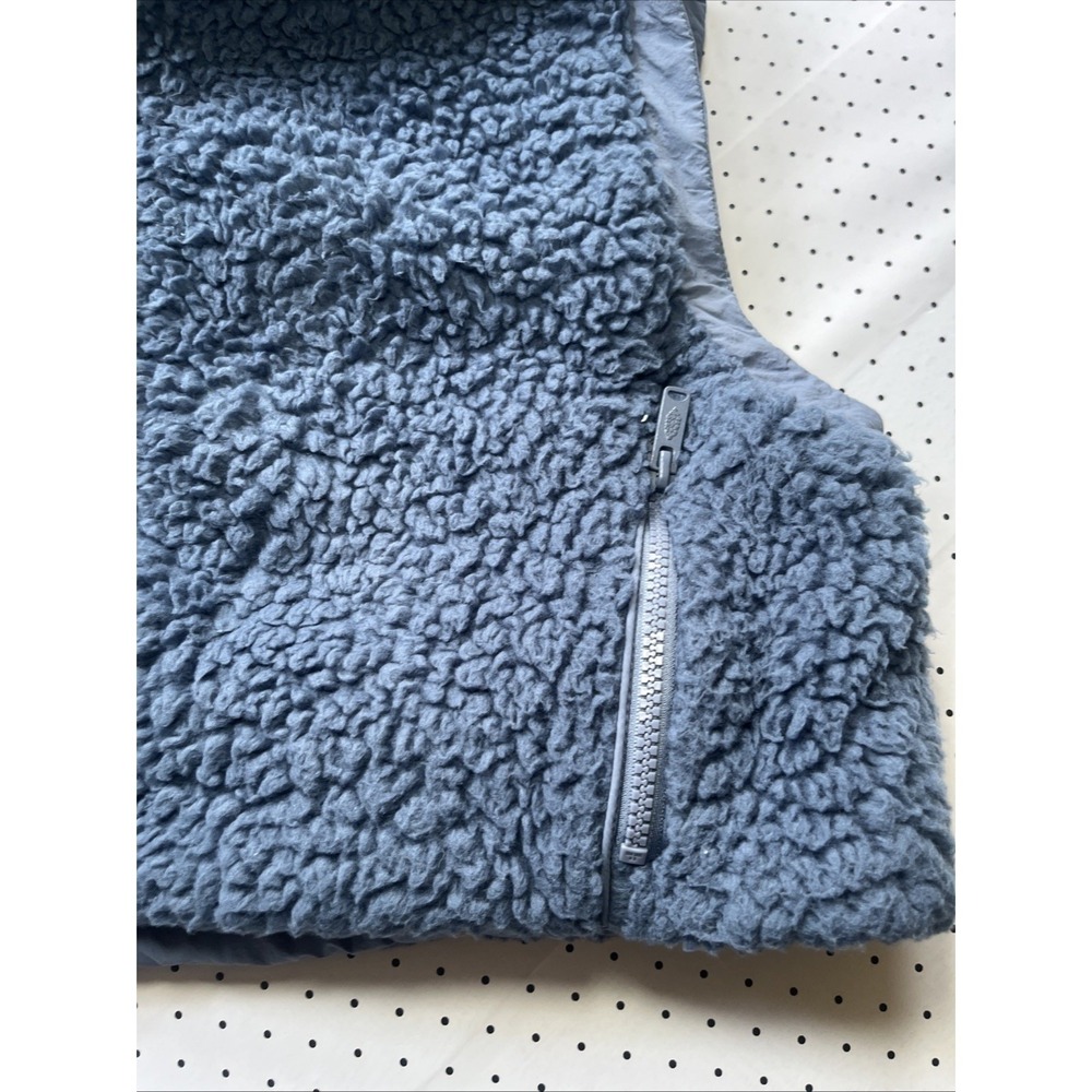 FP Movement Free People Highline Reversible Sherpa Vest Blue Size Medium - Picture 12 of 13